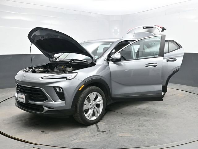 Used 2025 Buick Encore GX Preferred image 42