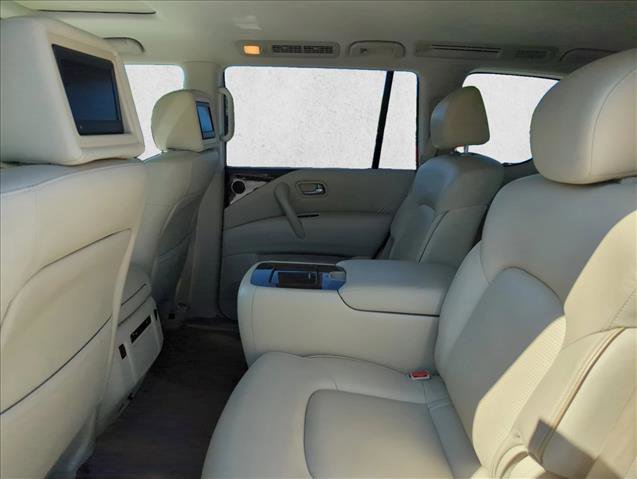 Used 2016 INFINITI QX80 2WD w/ Driver's Assistance Package image 16