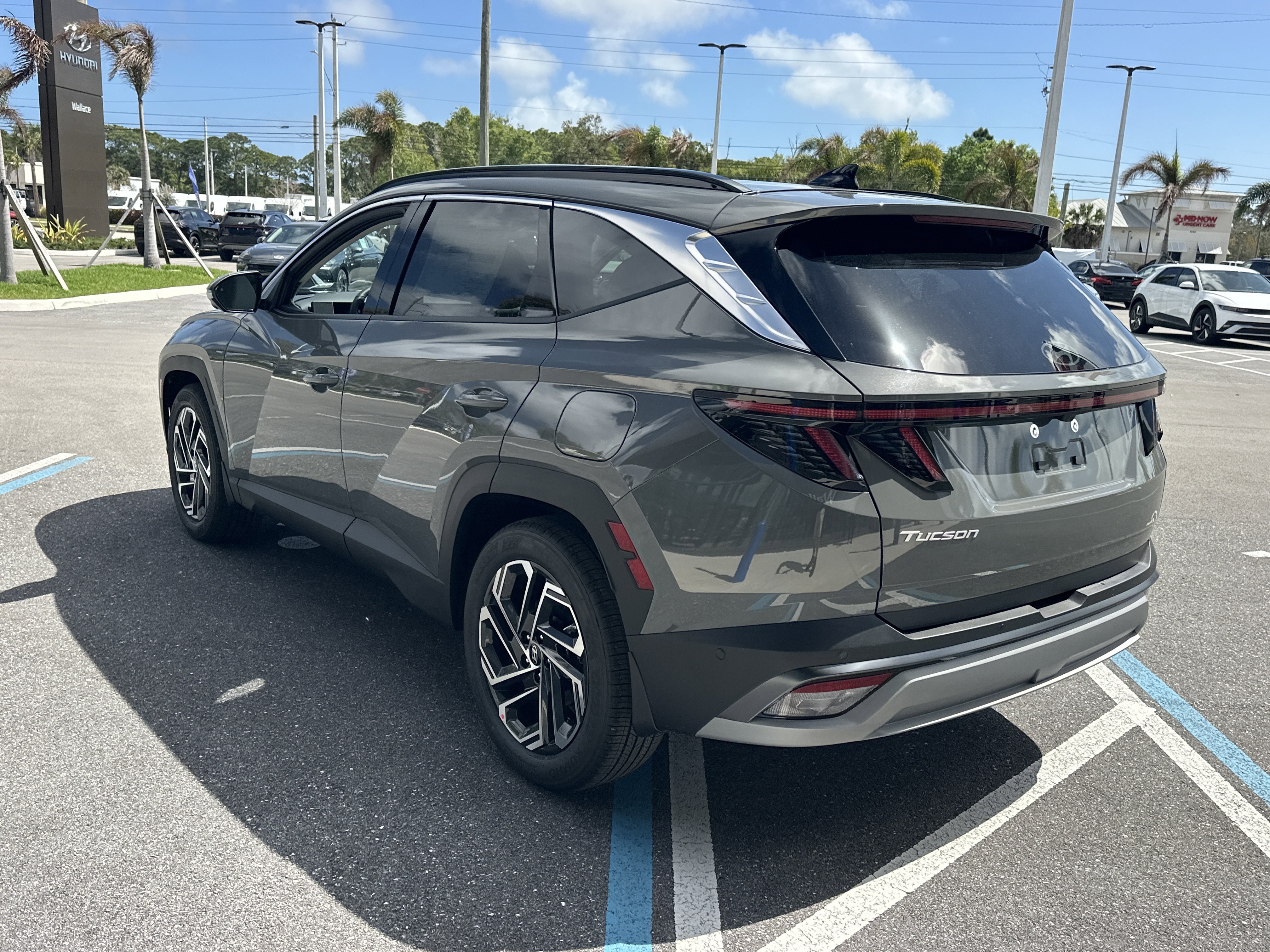 New 2026 Hyundai Tucson Limited FWD image 10