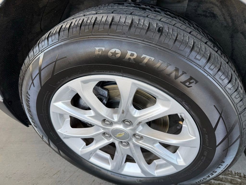 Used 2018 Chevrolet Equinox LT AWD/4WD image 24