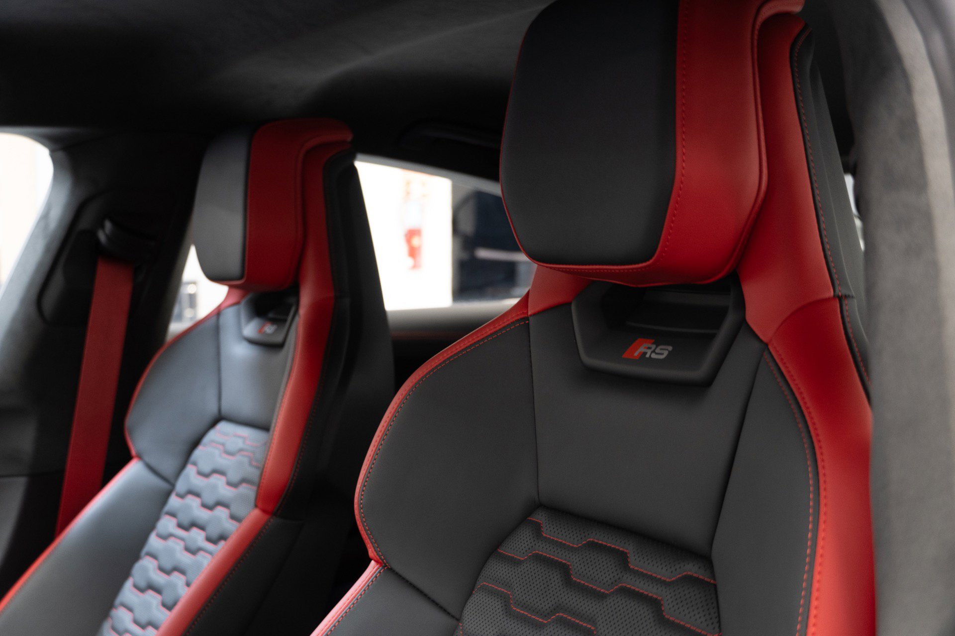 Used 2023 Audi RS e-tron GT image 22