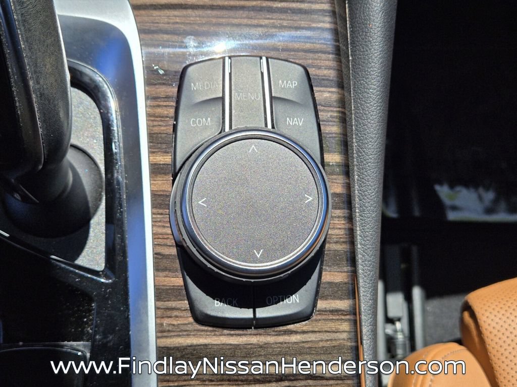 Used 2023 BMW 540i w/ Convenience Package RWD image 30
