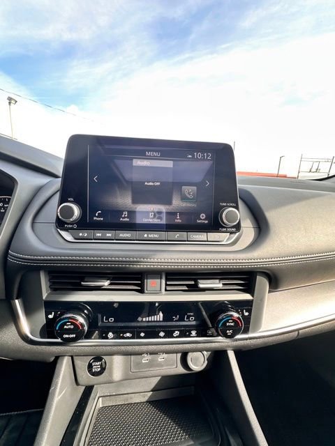 Certified 2024 Nissan Rogue SV w/ SV Premium Package AWD/4WD image 14