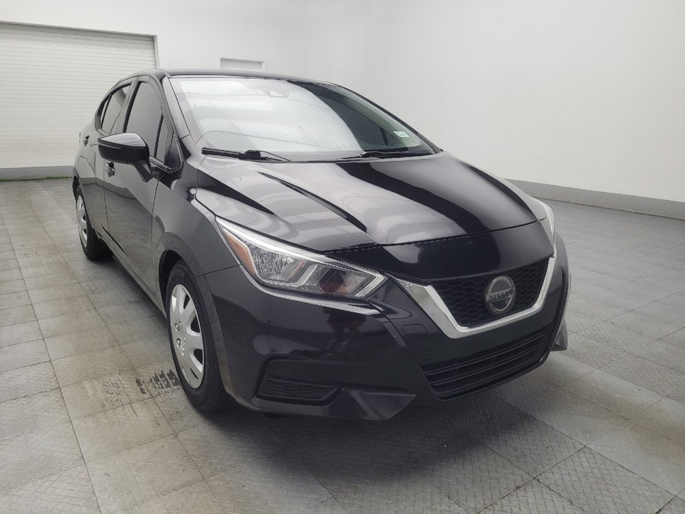 Used 2020 Nissan Versa SV FWD image 13