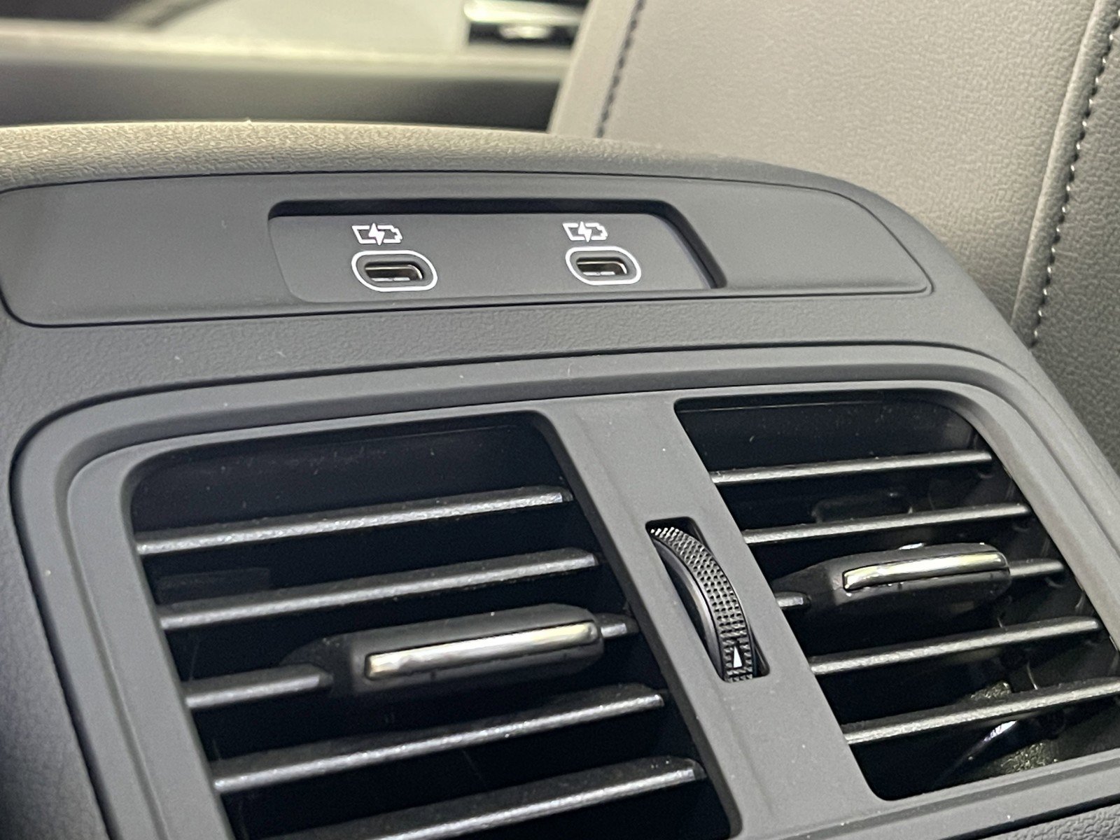 New 2025 Audi Q5 Premium Plus image 37