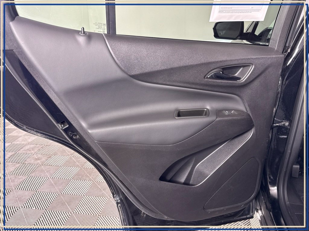 Certified 2024 Chevrolet Equinox LT AWD/4WD image 32