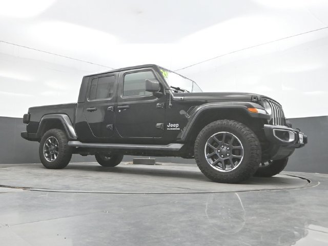 Used 2020 Jeep Gladiator Overland AWD/4WD image 41