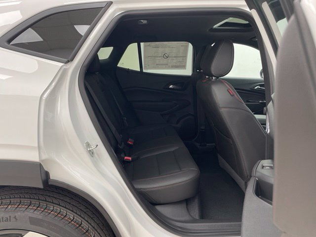 New 2026 Chevrolet Trax RS w/ Sunroof Package FWD image 14