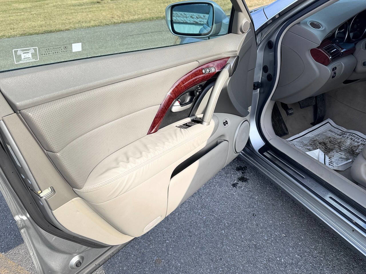 Used 2007 Acura RL image 8