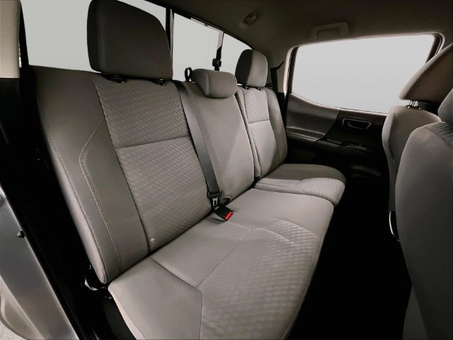 Used 2022 Toyota Tacoma SR AWD/4WD image 26