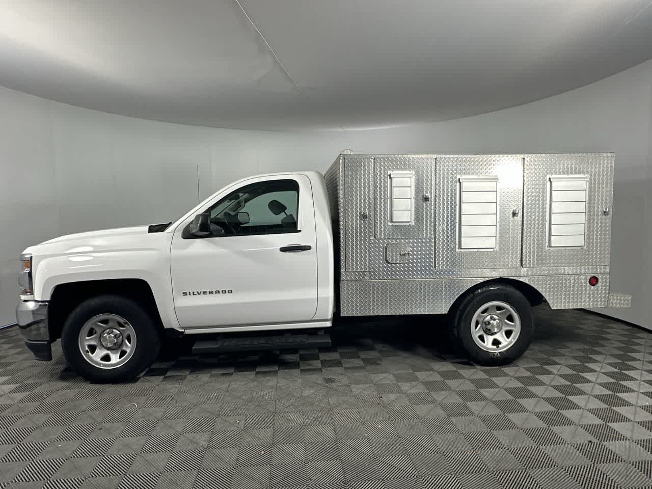Used 2018 Chevrolet Silverado 1500 W/T w/ WT Fleet Convenience Package AWD/4WD image 5