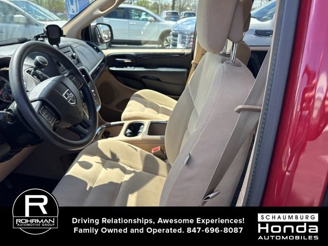 Used 2015 Dodge Grand Caravan SXT image 8