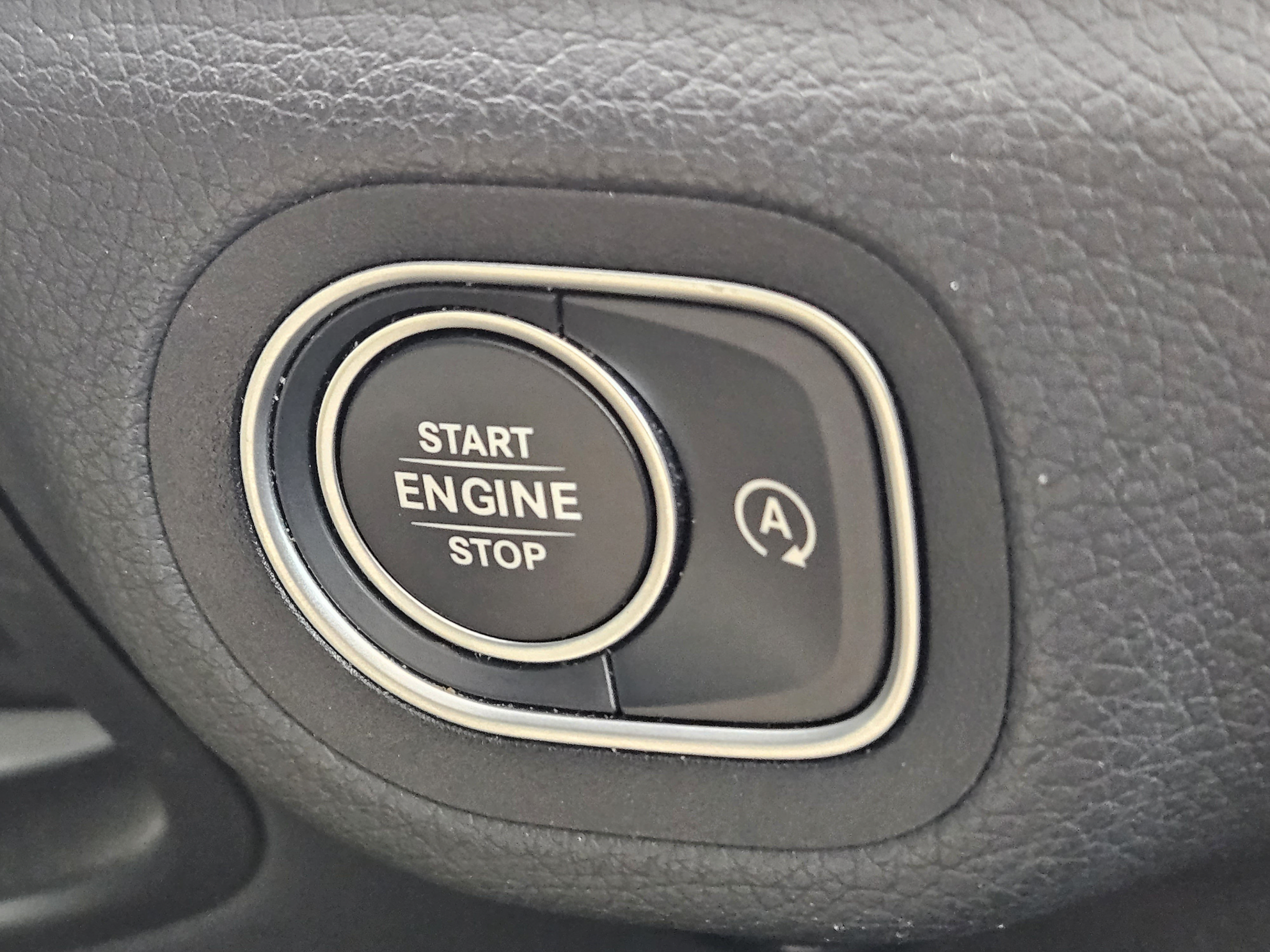 Used 2024 Mercedes-Benz GLE 450 4MATIC image 13