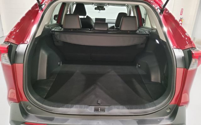 Used 2024 Toyota RAV4 Adventure AWD/4WD image 17
