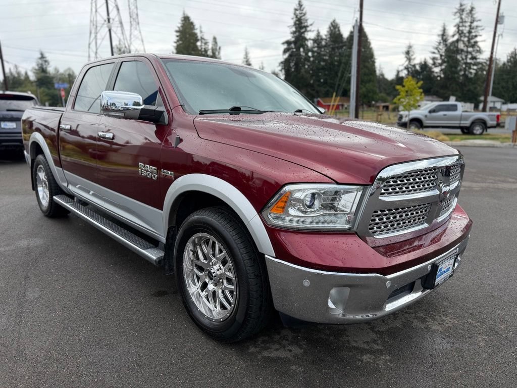 Used 2016 RAM 1500 Laramie w/ Convenience Group AWD/4WD image 3