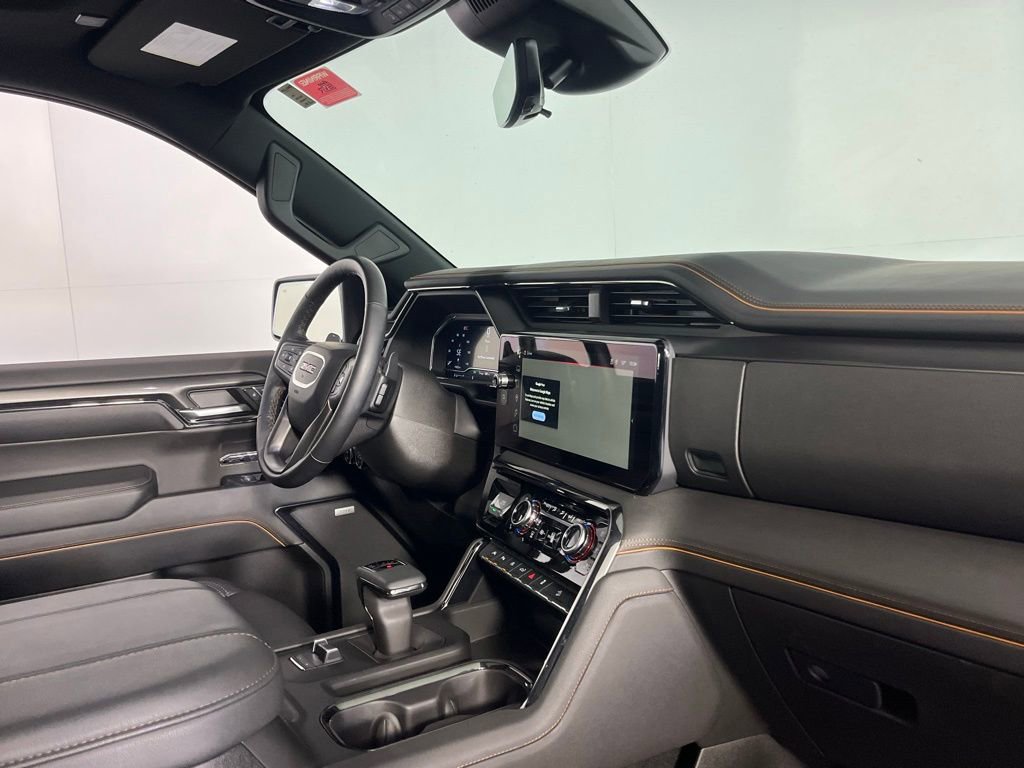 Used 2024 GMC Sierra 1500 AT4 w/ Technology Package image 31