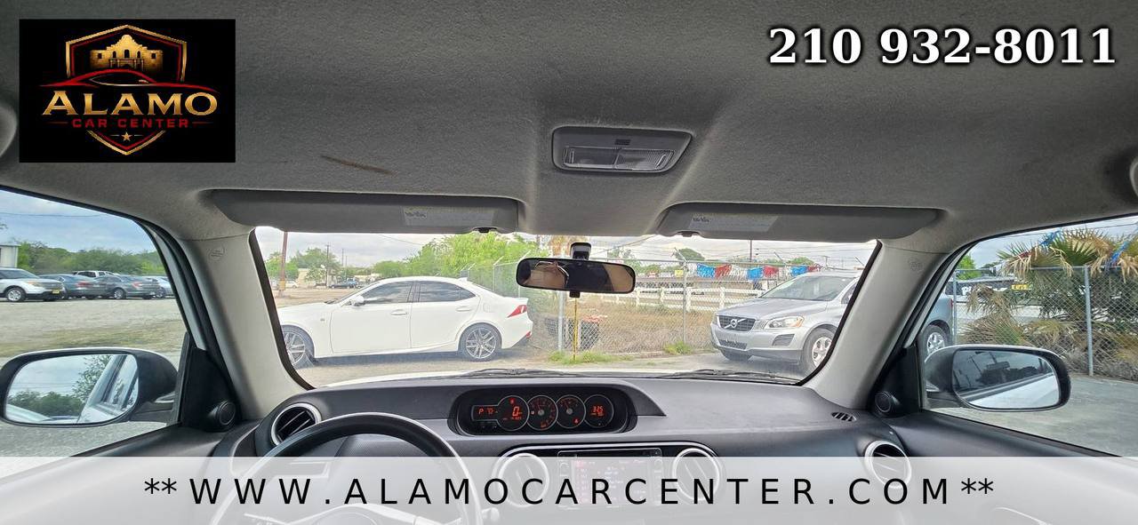 Used 2014 Scion xB FWD image 37