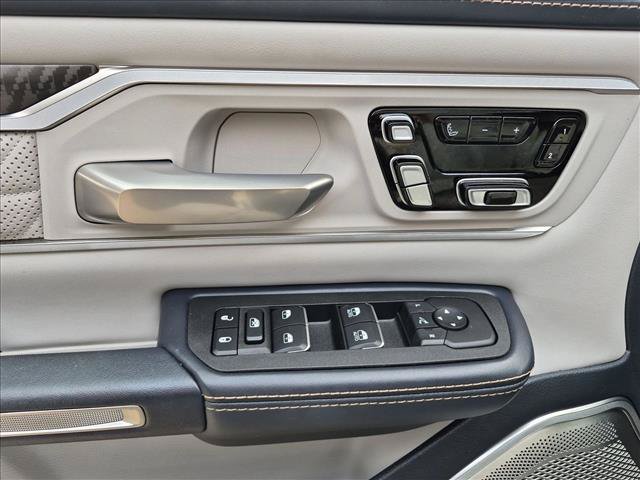 Used 2025 RAM 1500 Tungsten w/ Off Road Group AWD/4WD image 30