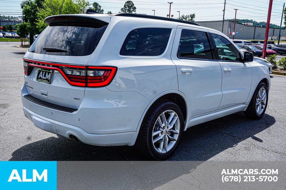 Used 2024 Dodge Durango GT RWD image 5