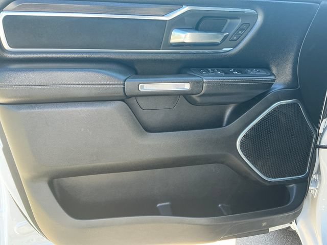 Used 2025 RAM 1500 Laramie AWD/4WD image 21