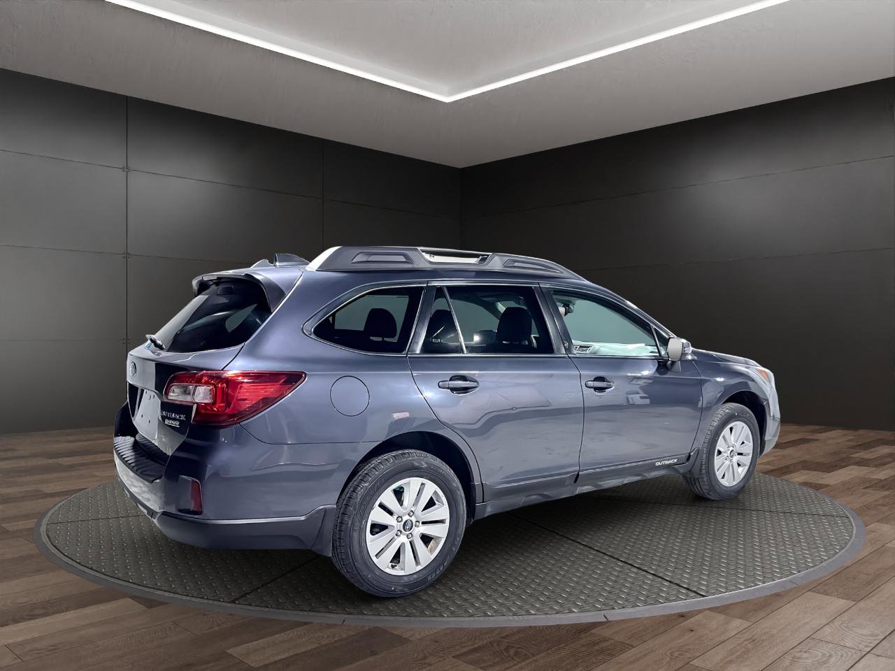 Used 2017 Subaru Outback 2.5i Premium image 8