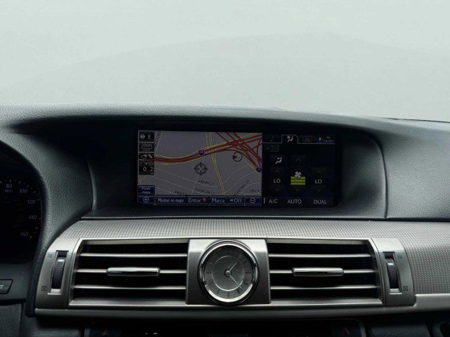 Used 2014 Lexus LS 460 image 32