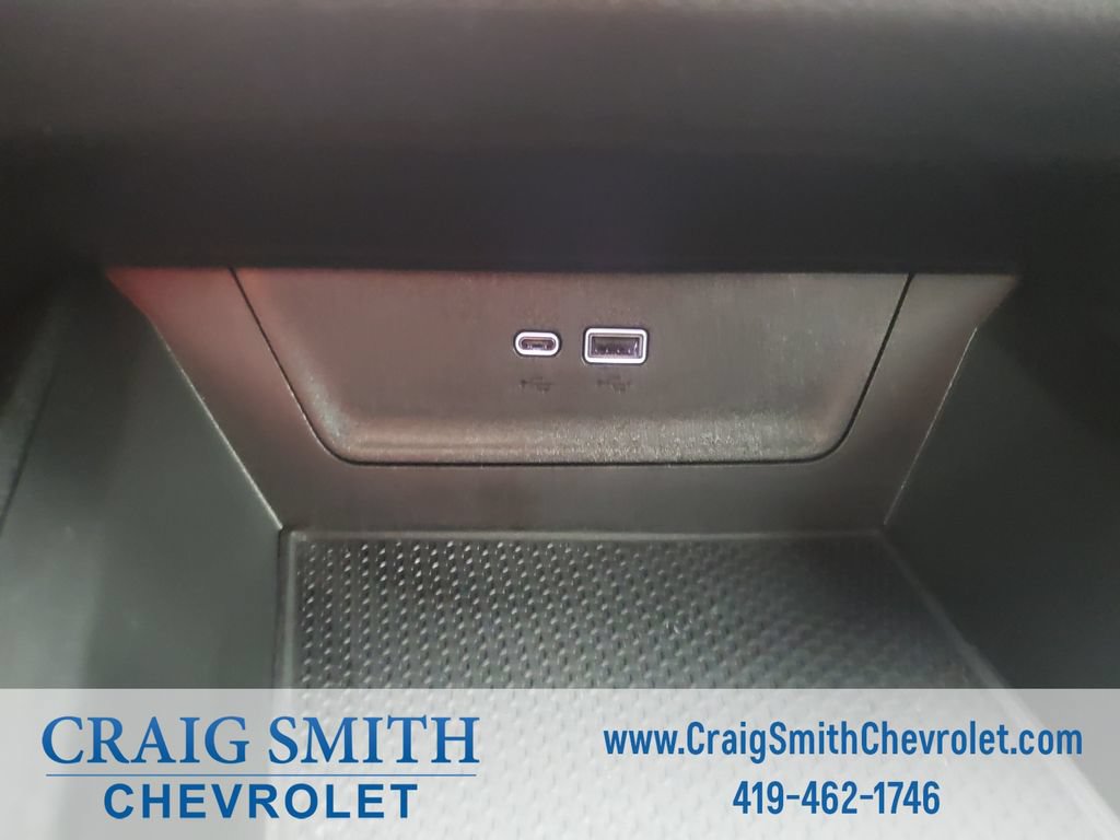 Used 2025 Chevrolet Equinox LT FWD image 27