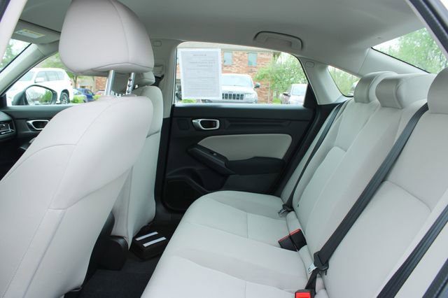 Used 2023 Honda Civic LX image 29