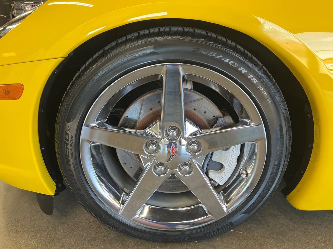 Used 2007 Chevrolet Corvette Convertible w/ Preferred Equipment Group RWD image 35