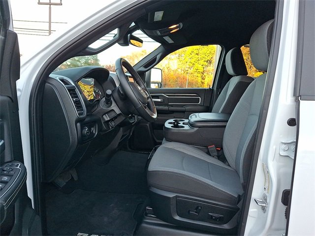 Used 2024 RAM 2500 Big Horn w/ Bed Utility Group image 14