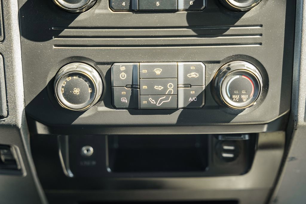 Used 2019 Ford F550 4x4 SuperCab Super Duty image 27