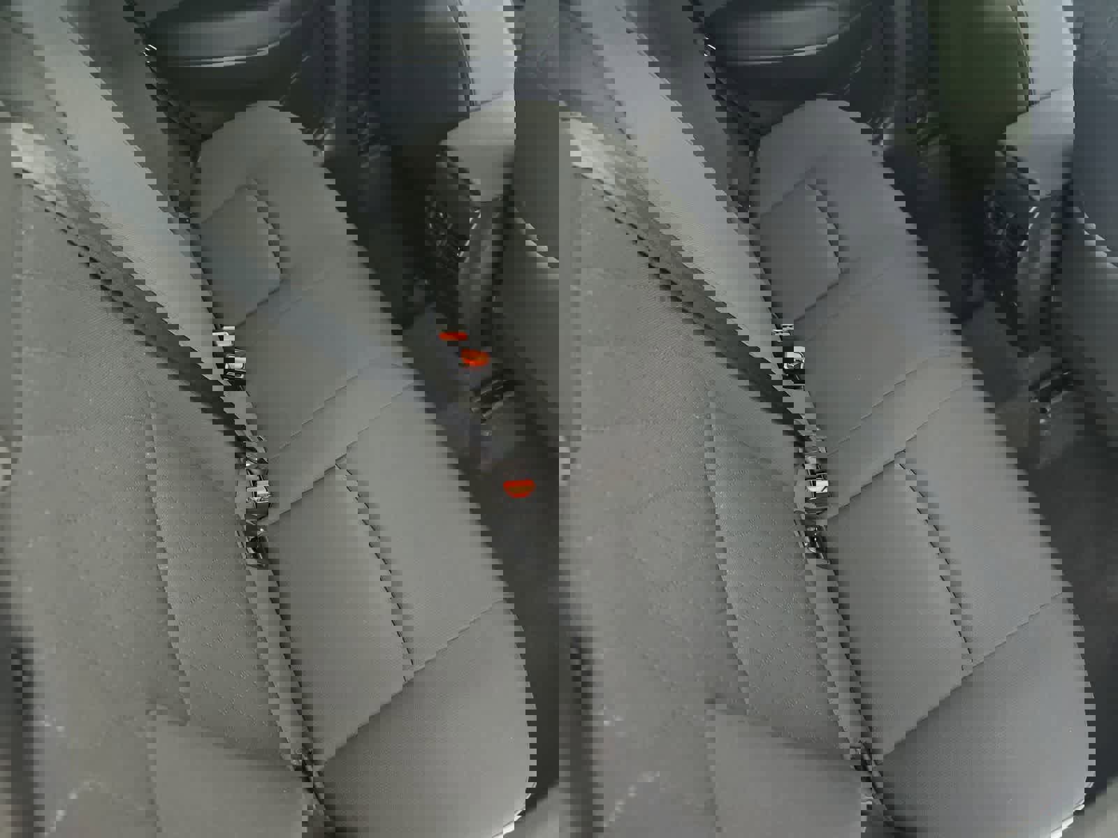 Used 2023 Toyota Corolla Cross LE image 18