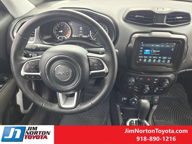 Used 2021 Jeep Renegade Latitude w/ Convenience Group AWD/4WD image 29