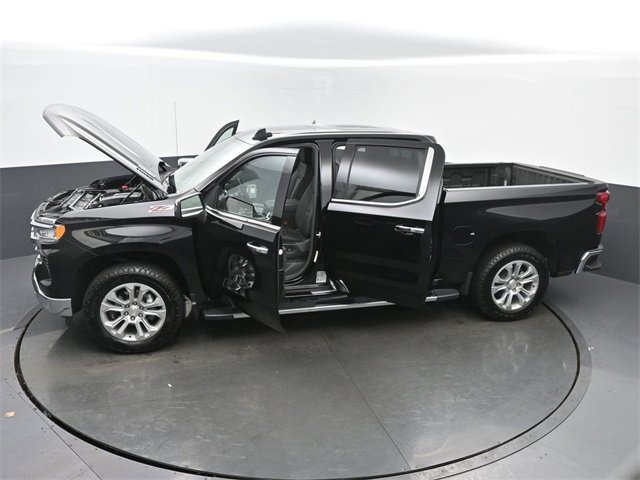 Used 2025 Chevrolet Silverado 1500 LTZ w/ LTZ Premium Package image 63