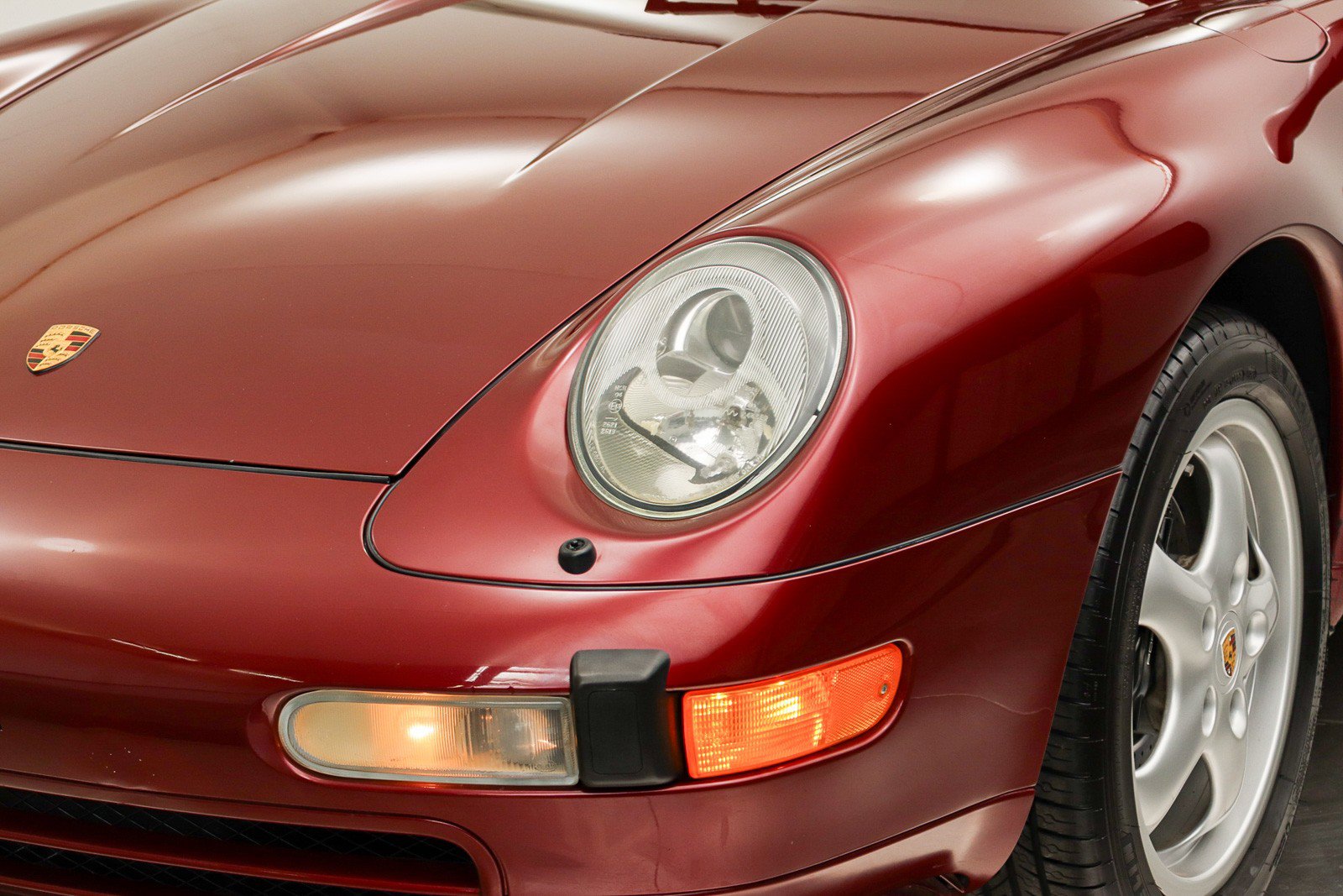 Used 1997 Porsche 911 Cabriolet image 18