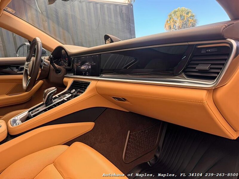 Used 2020 Porsche Panamera 4 AWD/4WD image 27