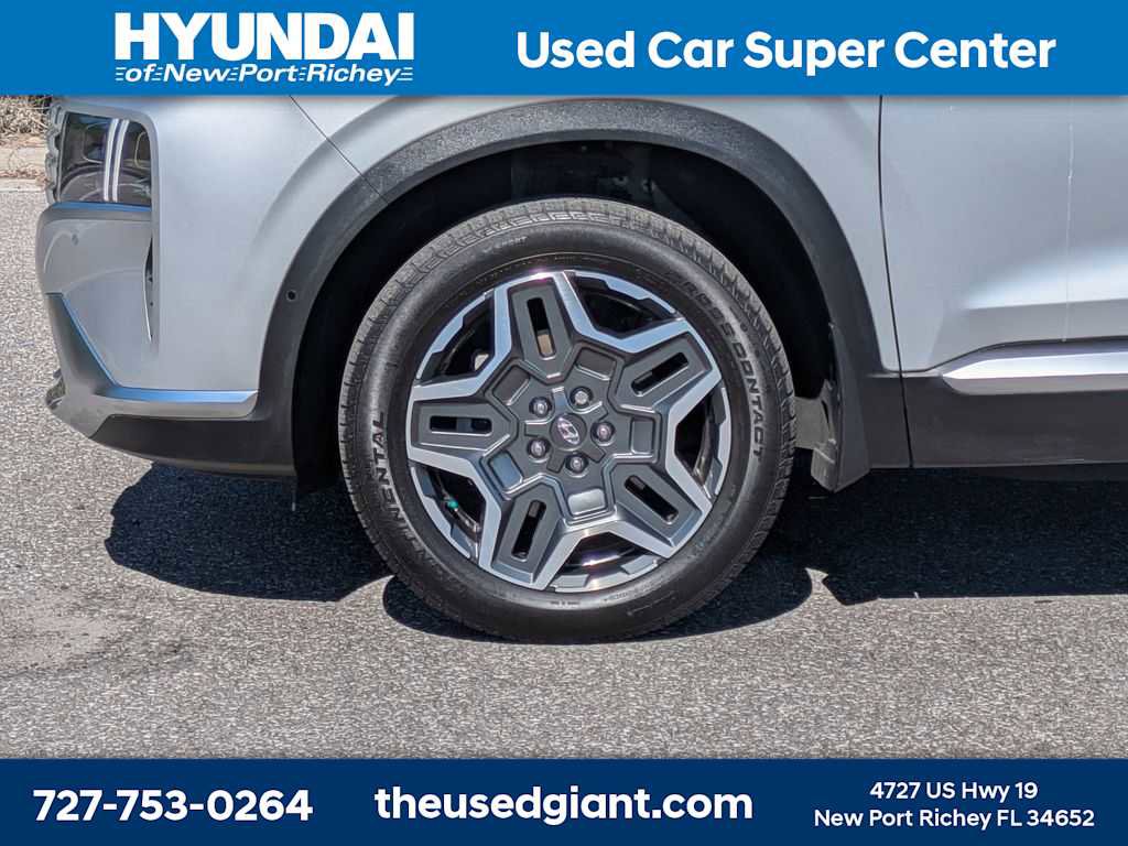 Used 2022 Hyundai Santa Fe Limited AWD/4WD image 10