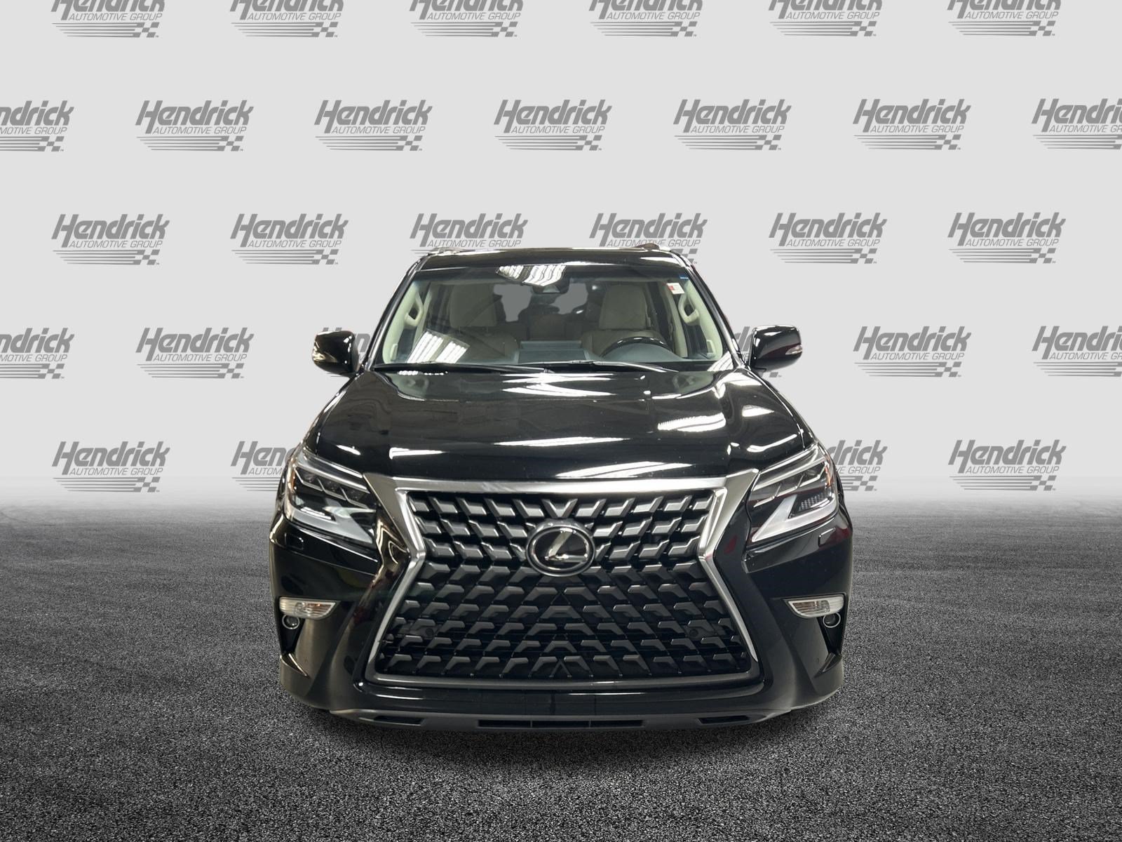 Used 2023 Lexus GX 460 Premium w/ Premium Package AWD/4WD image 3