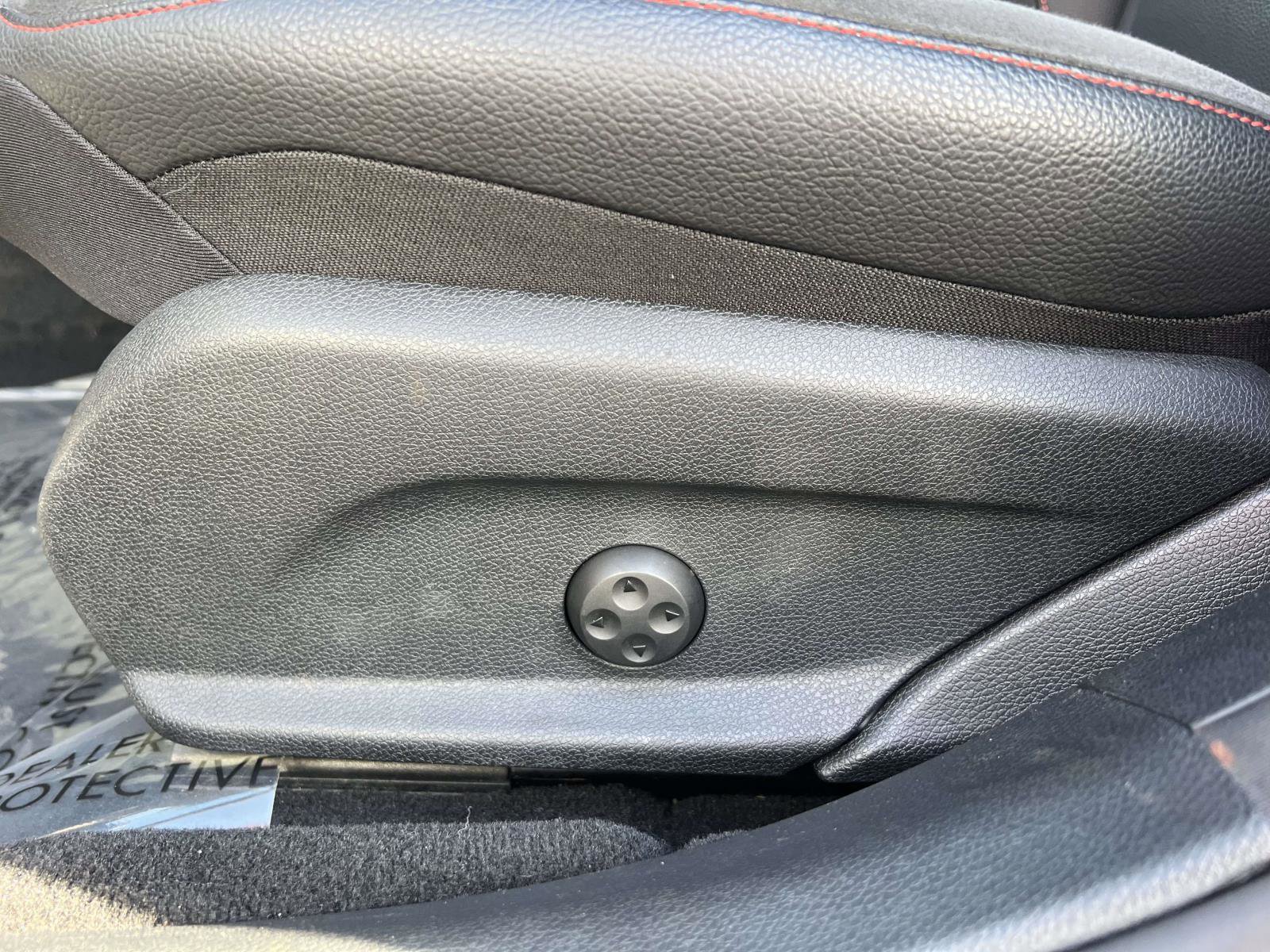 Used 2021 Mercedes-Benz E 53 AMG 4MATIC Sedan w/ Driver Assistance Package image 19