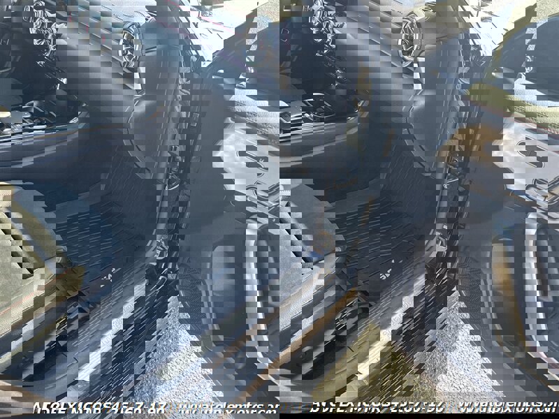 Used 2011 Nissan Rogue SV w/ Premium Pkg image 9