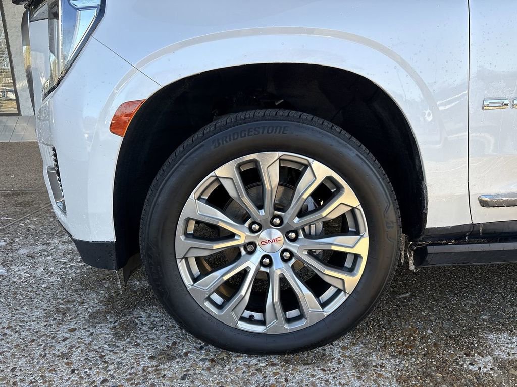 Certified 2022 GMC Yukon XL Denali image 33