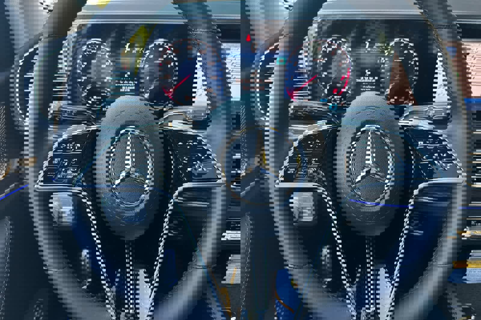 New 2025 Mercedes-Benz GLS 450 4MATIC image 24