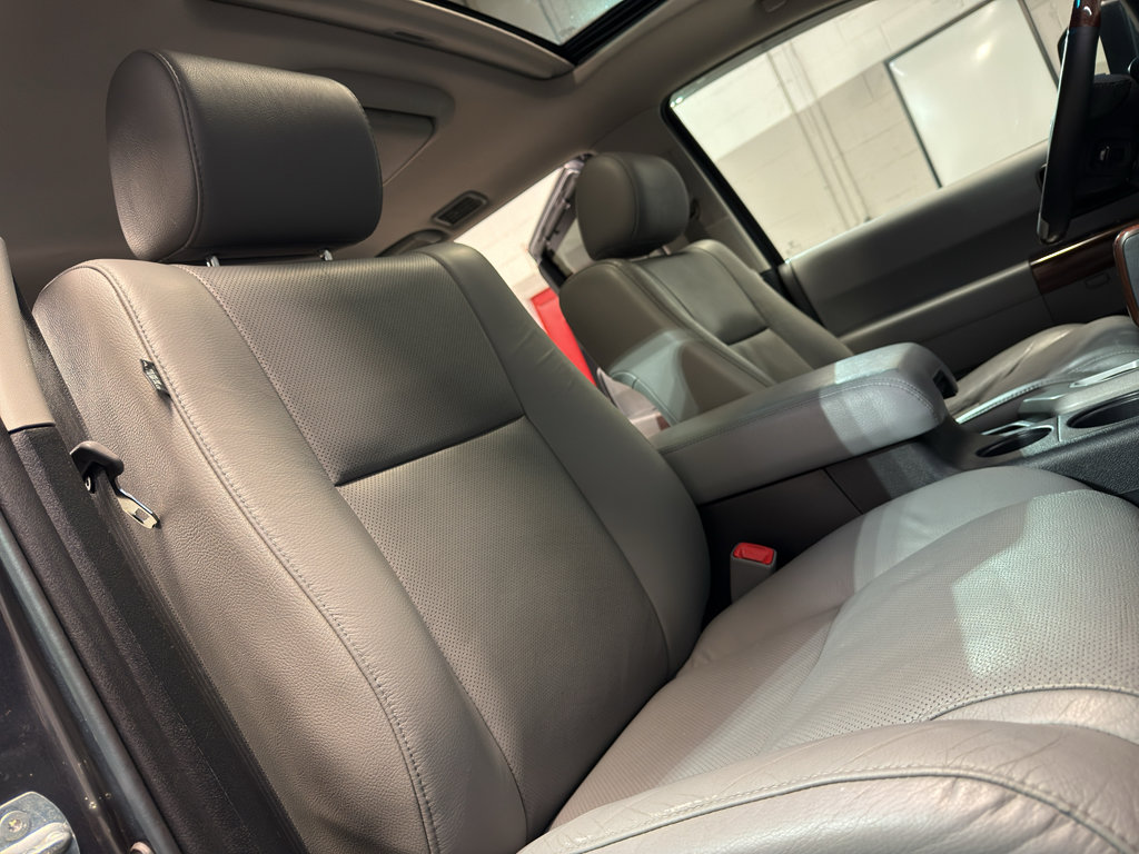 Used 2015 Toyota Sequoia Platinum AWD/4WD image 23