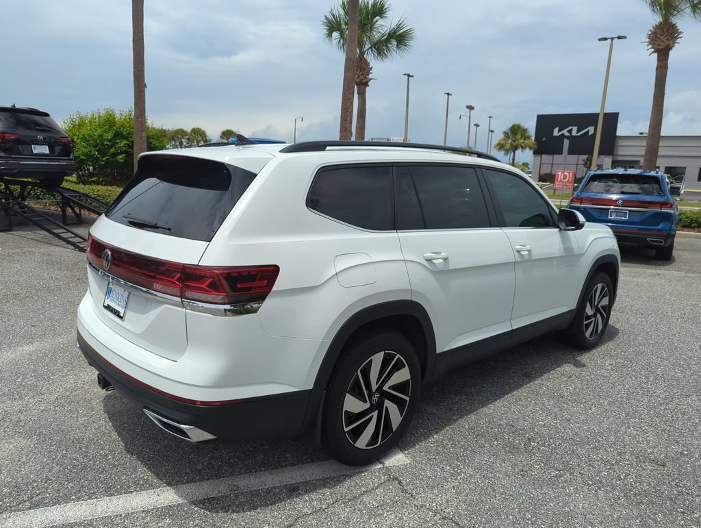 Used 2024 Volkswagen Atlas SE FWD image 6