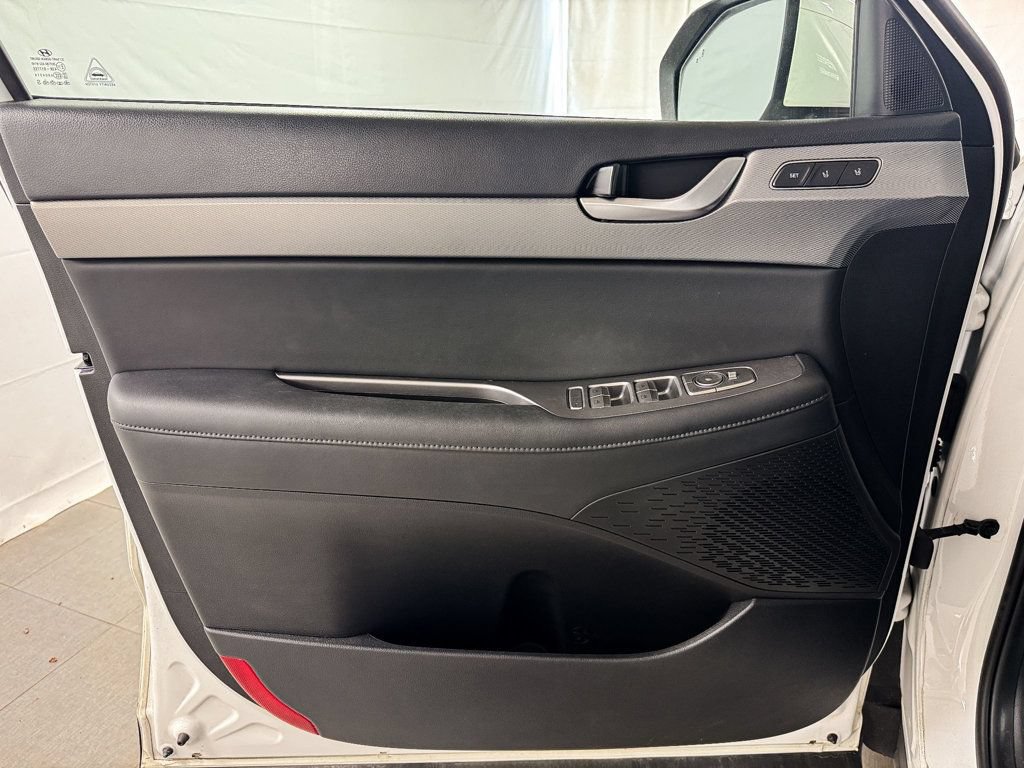 Used 2022 Hyundai Palisade SEL w/ Premium Package FWD image 14