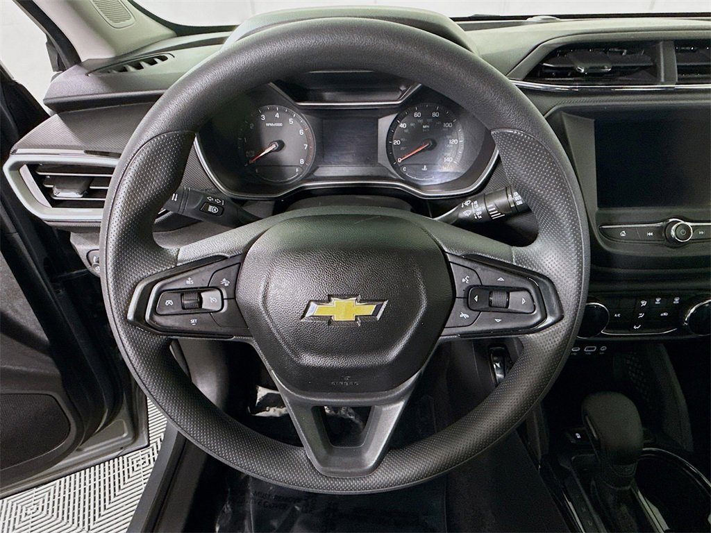 Used 2023 Chevrolet TrailBlazer LS image 18