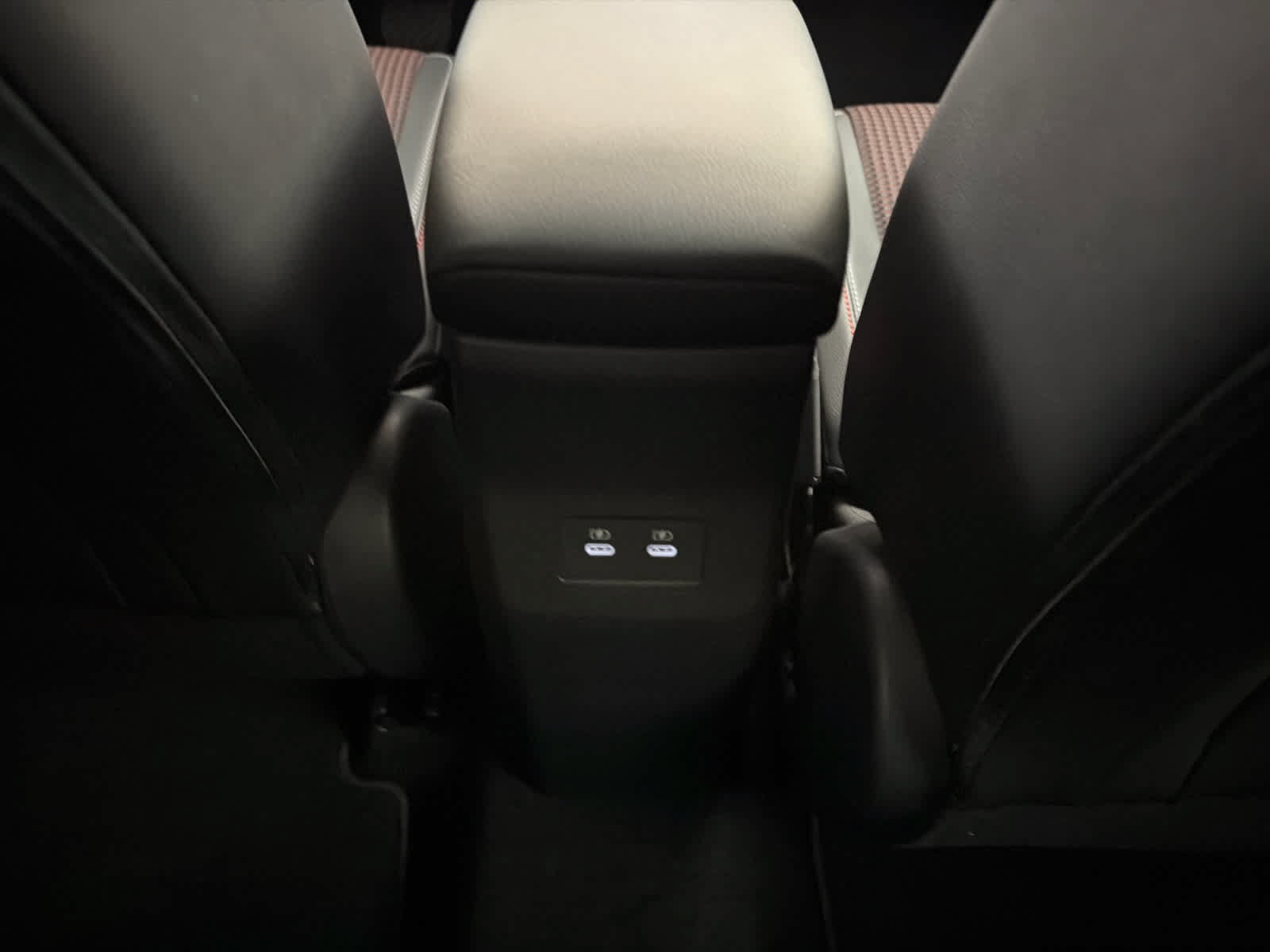 New 2026 Nissan Kicks SR FWD image 21