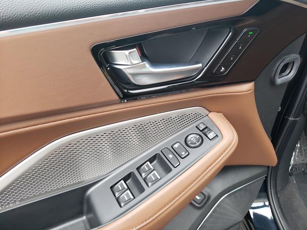 Certified 2024 Acura MDX SH-AWD w/ Technology Package image 20