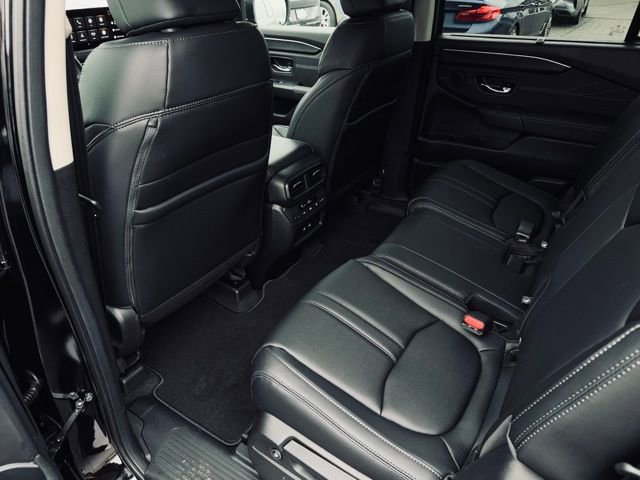 New 2026 Honda Pilot Touring image 21