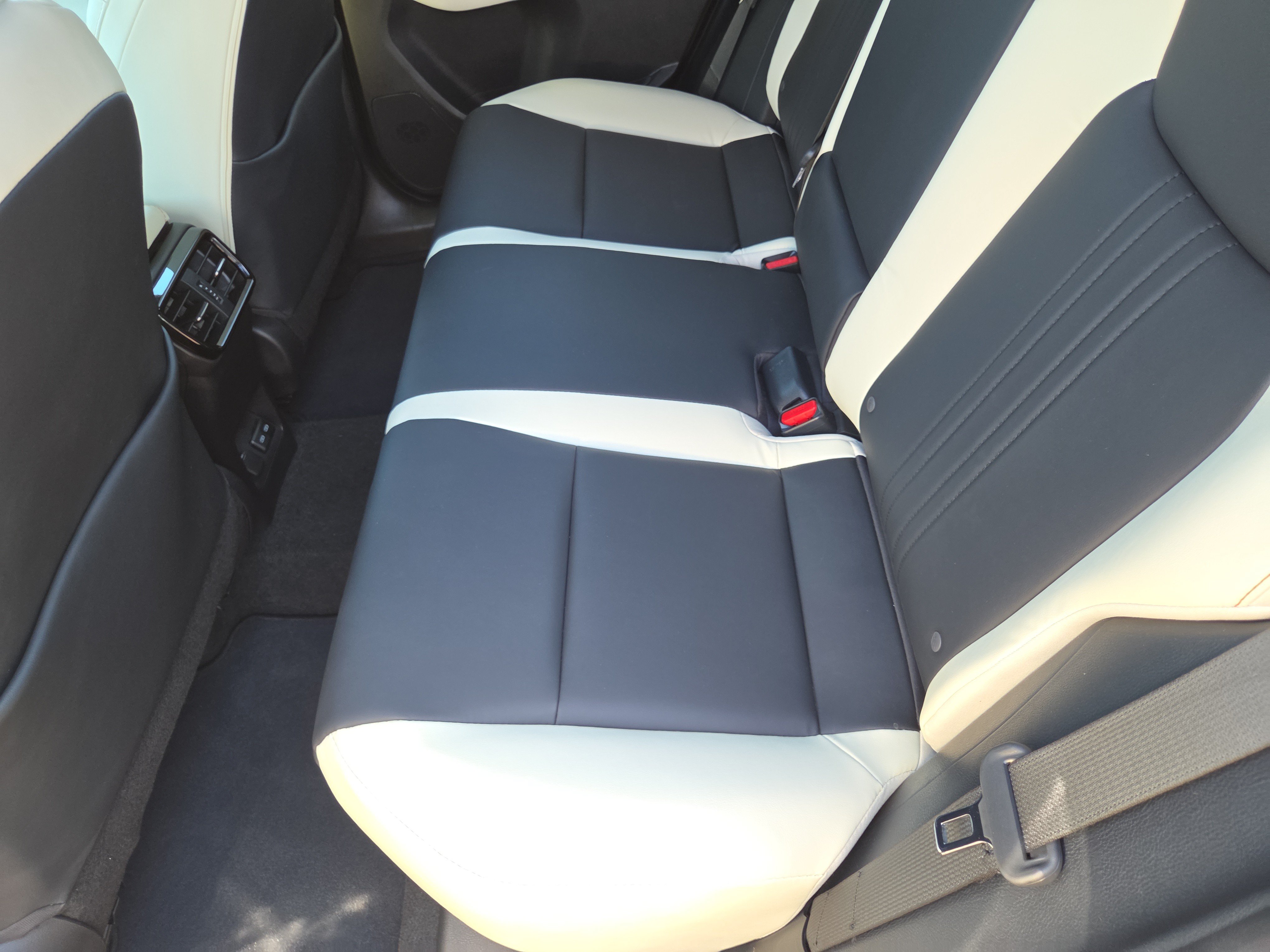 Used 2024 Lexus NX 350 AWD image 22